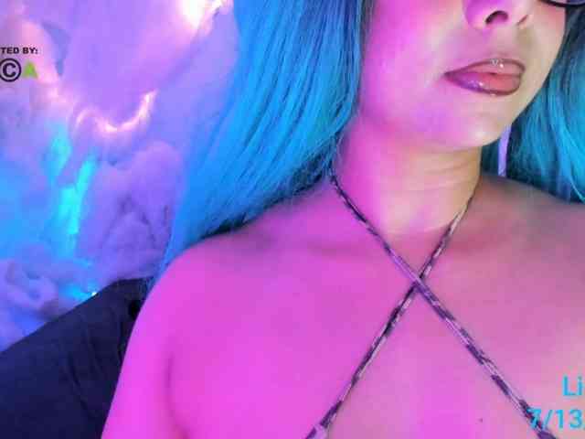 Lishasworld webcam