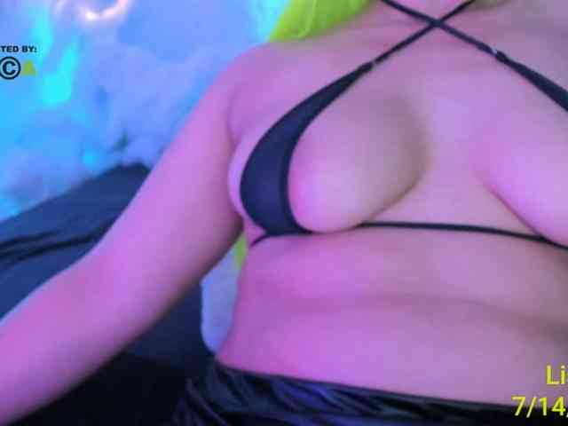 Lishasworld webcam