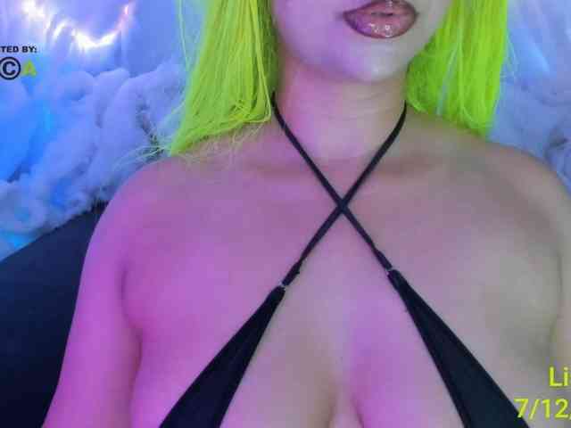 Lishasworld webcam