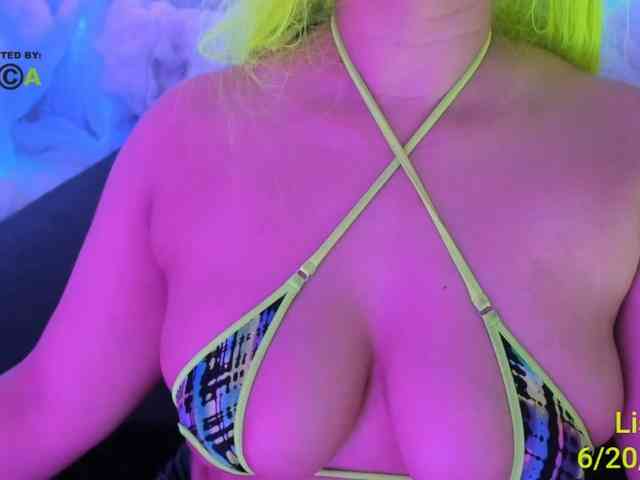 Lishasworld webcam