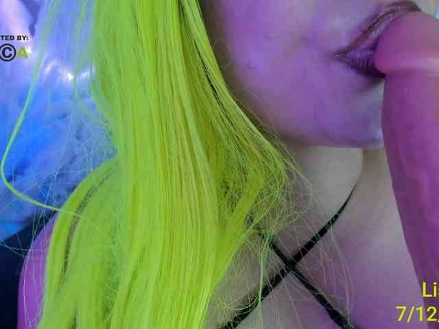 Lishasworld webcam