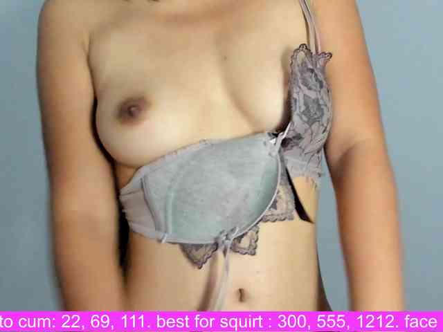 Fresh_Mika webcam