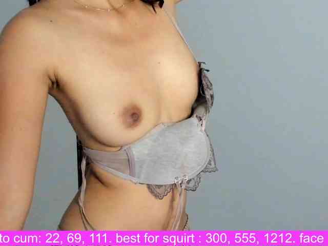 Fresh_Mika webcam