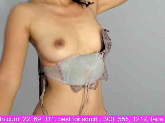 Fresh_Mika webcam