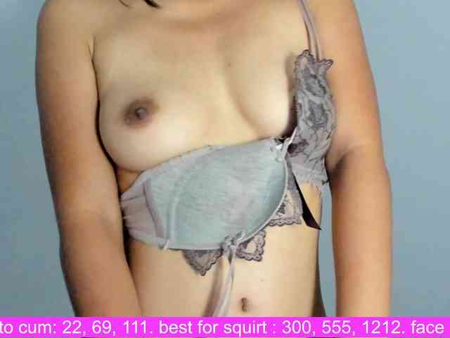 Fresh_Mika webcam