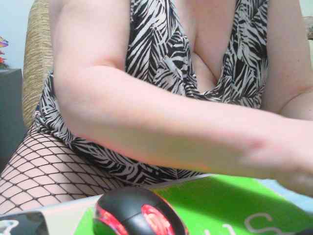 Vyka-Vyka Live Webcam on BongaCams