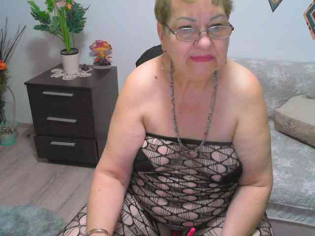 Vyka-Vyka Live Webcam on BongaCams