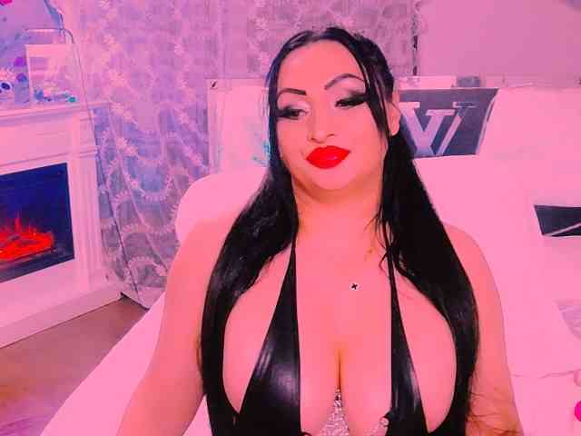 AliyaMoon webcam