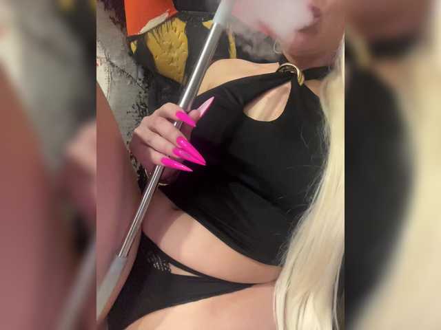 AlisaKisa555's BongaCams show and profile