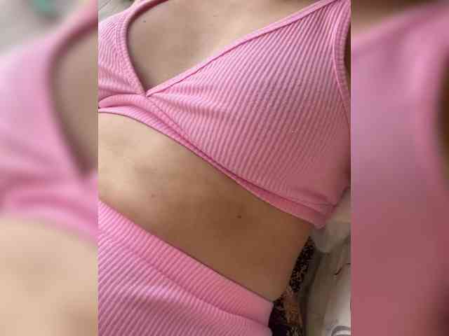 AlisaKisa555 webcam