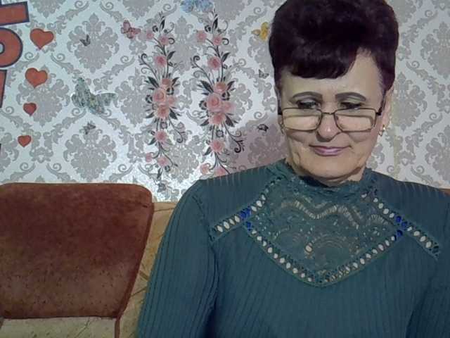 PaulaGolden's BongaCams show and profile