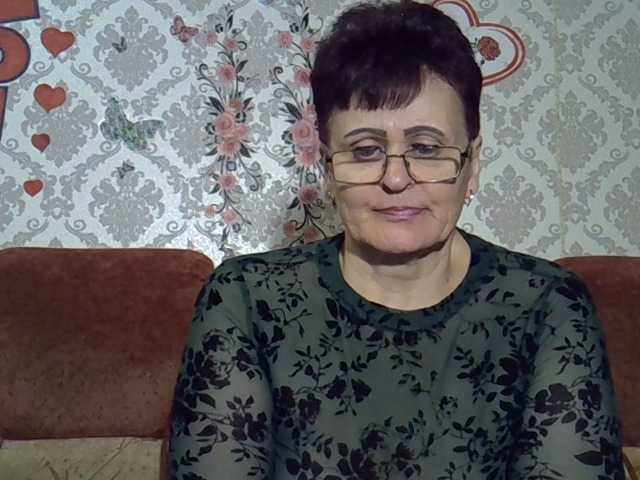 PaulaGolden's BongaCams show and profile