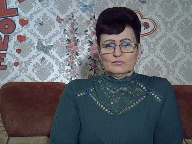 PaulaGolden's BongaCams show and profile