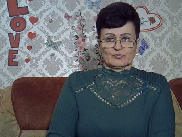 PaulaGolden's BongaCams show and profile