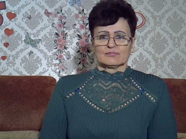 PaulaGolden's BongaCams show and profile