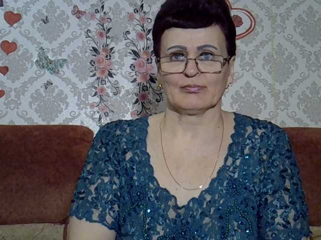 PaulaGolden's BongaCams show and profile