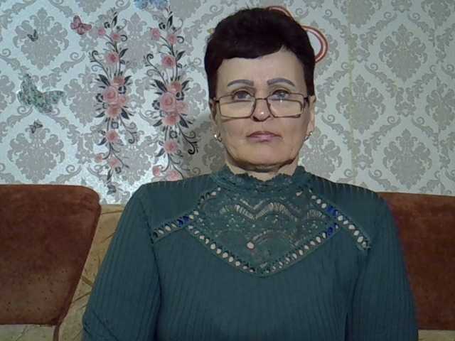 PaulaGolden's BongaCams show and profile