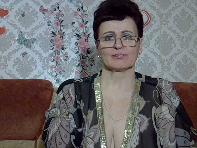 PaulaGolden's BongaCams show and profile