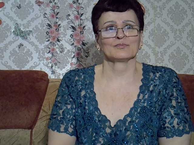 PaulaGolden's BongaCams show and profile