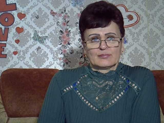 PaulaGolden's BongaCams show and profile