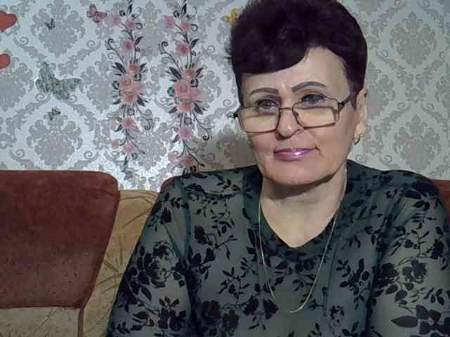 PaulaGolden Live Webcam on BongaCams