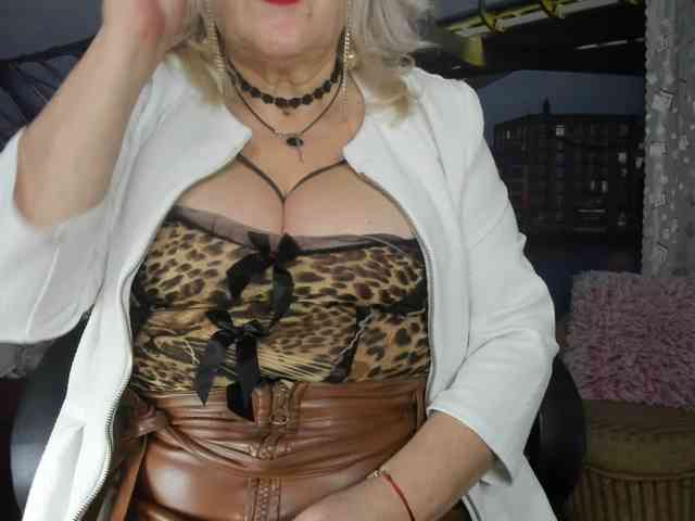 StarMarmelada Live Webcam on BongaCams