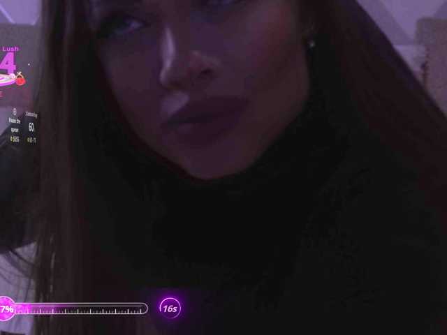 JenniferBomb's BongaCams show and profile