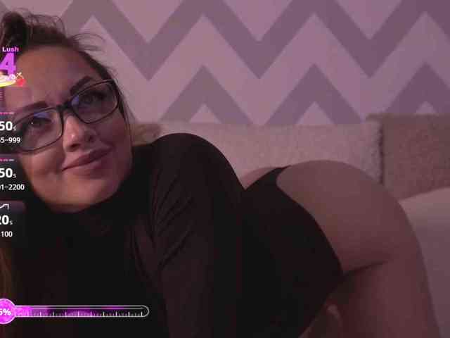 JenniferBomb JenniferBomb