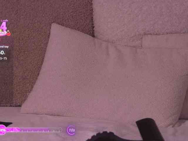 JenniferBomb JenniferBomb