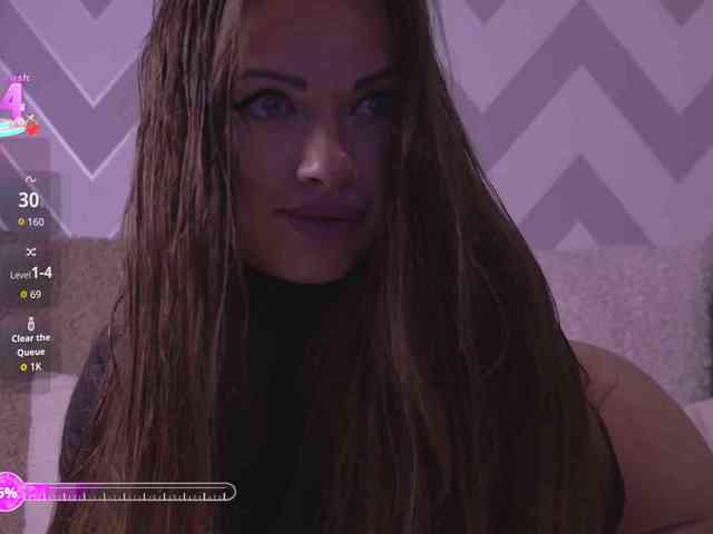 _JenniferBomb webcam