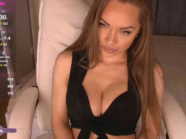 _JenniferBomb webcam