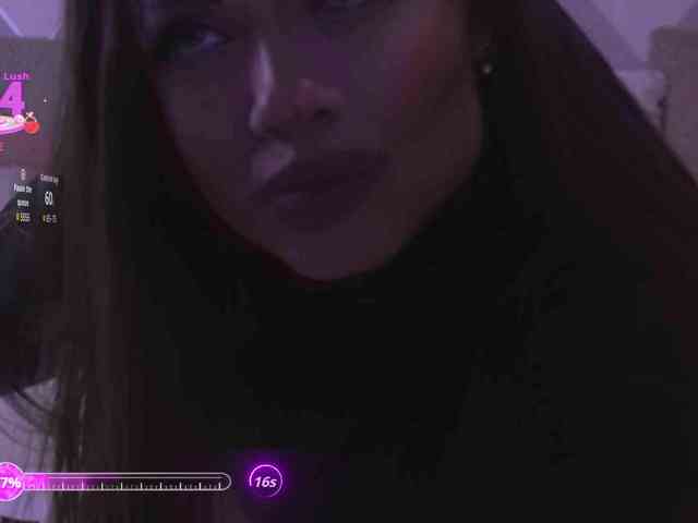 JenniferBomb JenniferBomb