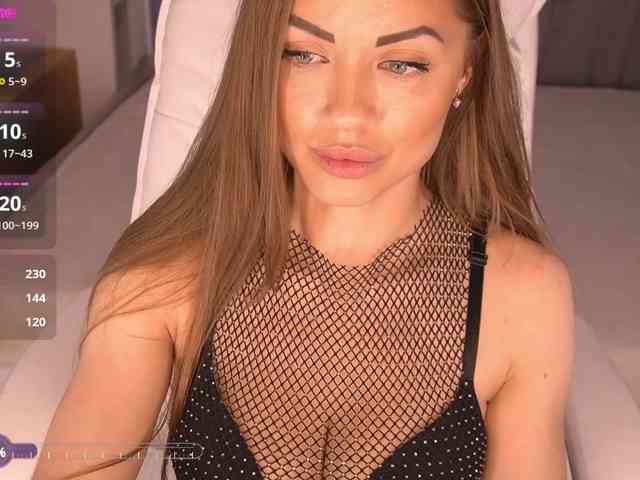 _JenniferBomb webcam