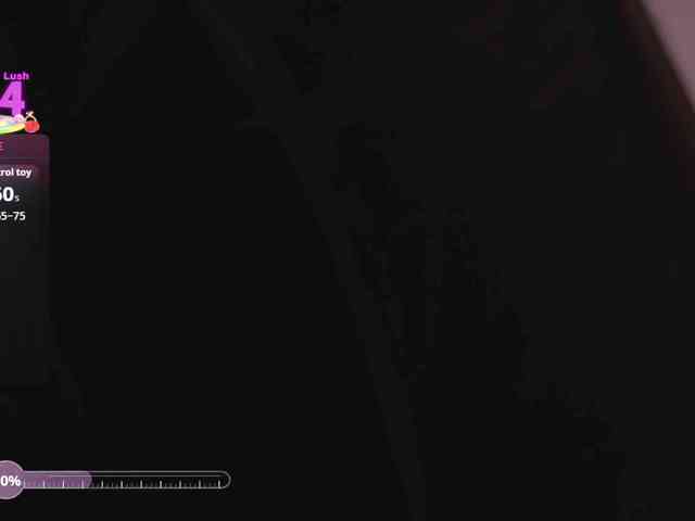 _JenniferBomb webcam