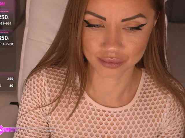 _JenniferBomb webcam