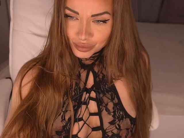 _JenniferBomb webcam