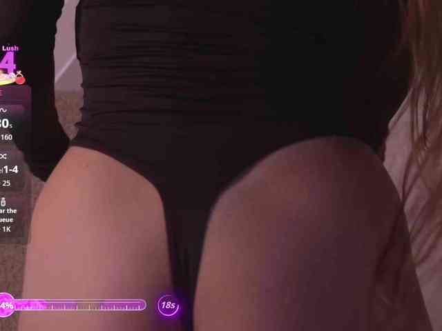 JenniferBomb JenniferBomb