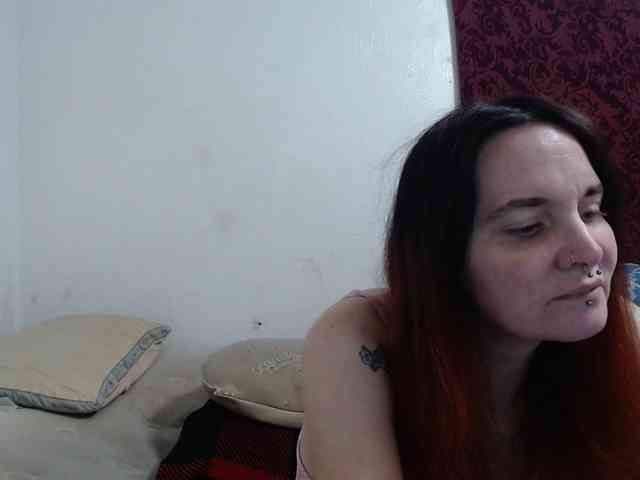 hotmodel1984 webcam