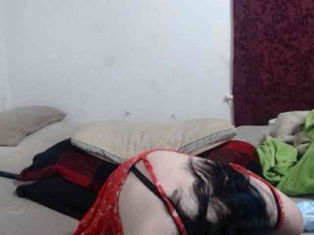 hotmodel1984 webcam