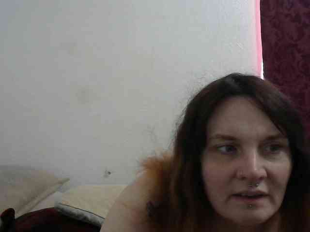 hotmodel1984 webcam
