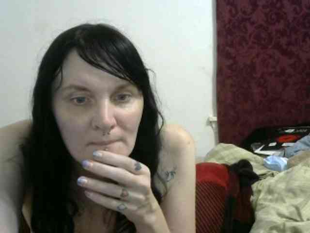 hotmodel1984 webcam