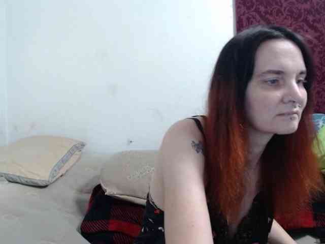 hotmodel1984 webcam