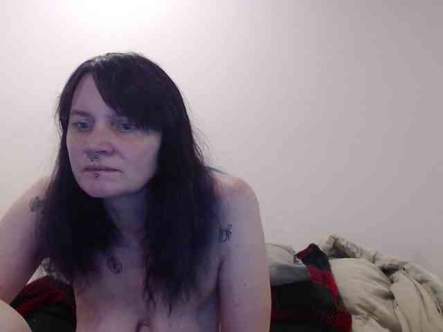 hotmodel1984 webcam