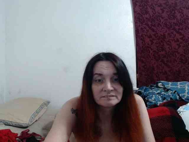 hotmodel1984 webcam