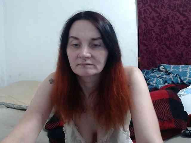 hotmodel1984 webcam