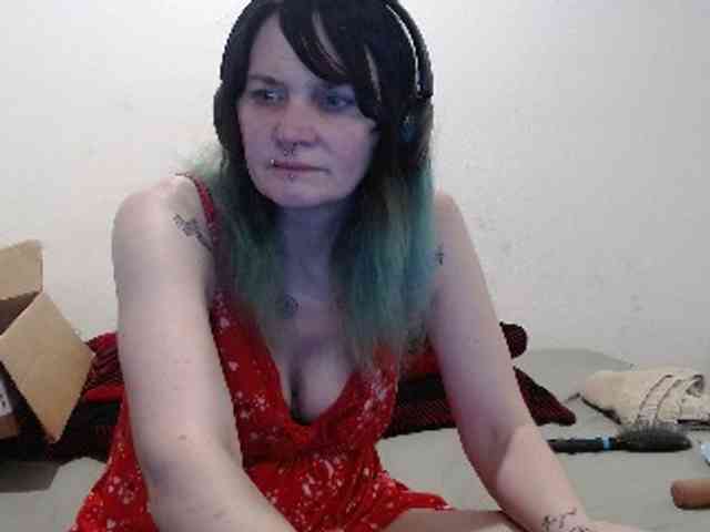 hotmodel1984 webcam