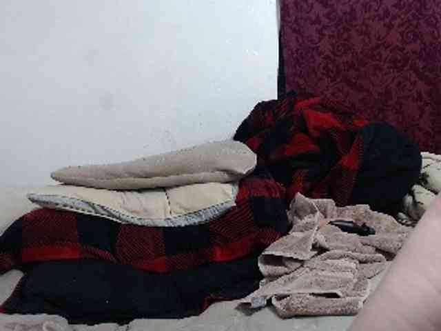 hotmodel1984 webcam