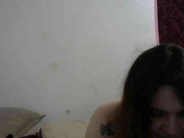 hotmodel1984 webcam