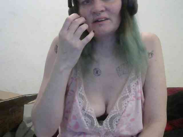 hotmodel1984 webcam
