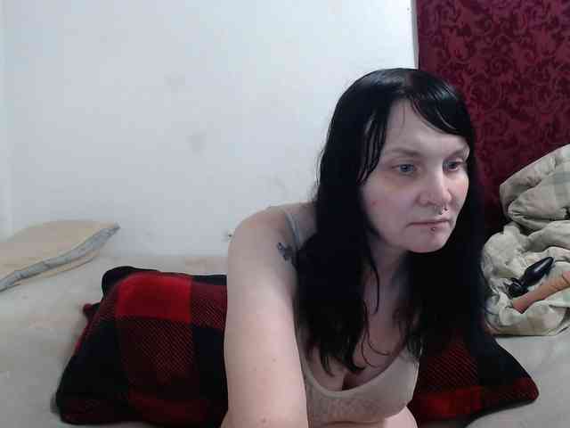 hotmodel1984 webcam